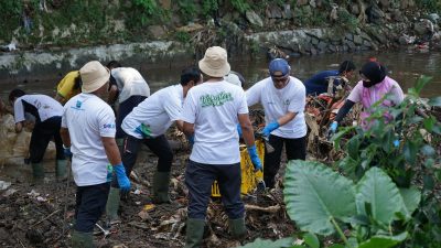 Peringati Hari Lingkungan Hidup, PLN UIT JBB Kumpulkan 2,33 Ton Sampah