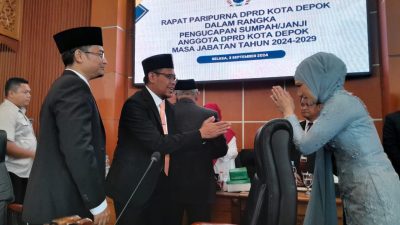 50 Anggota DPRD Kota Depok Resmi Dilantik, Ade Supriatna Jadi Ketua DPRD Depok Sementara