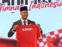 Patrick Kluivert Resmi Diperkenalkan Sebagai Pelatih Baru Timnas Indonesia