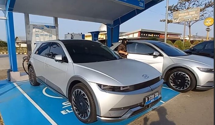 Sebelum Beli Mobil Listrik, Wajib Tahu 7 Kelebihan dan Kekurangannya di Indonesia