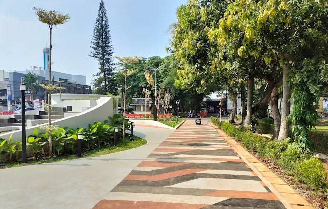 Depok Open Space Kembali Dibuka, Warga Manfaatkan Ruang Publik untuk Olahraga dan Rekreasi